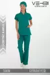 Zarf Yaka Doktor-Hemşire Forma Takım (Alpaka Kumaş-Yarasa Kol-Bayan) Zarf Yaka Doktor-Hemşire Forma Takım (Alpaka Kumaş-Yarasa Kol-Bayan)